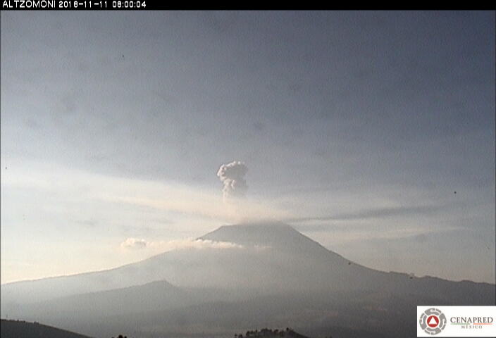 En las últimas 24 horas, por medio de los sistemas de monitoreo del volcán Popocatépetl, se identificaron 163 exhalaciones acompañadas de vapor de agua, gas y ligeras cantidades de ceniza.