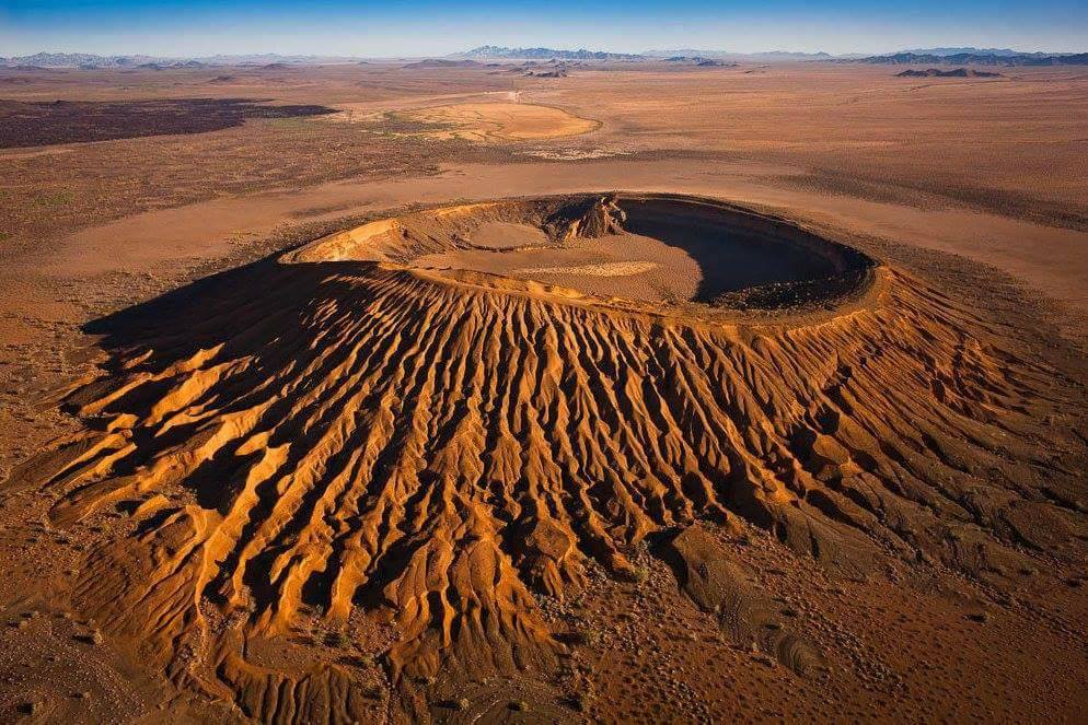 La reserva de la Biósfera El Pinacate y Gran Desierto de Altar en Sonora.