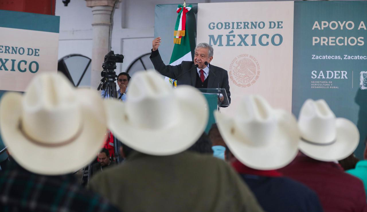 El presidente Andrés Manuel López Obrador presentó el programa de apoyo al campo 