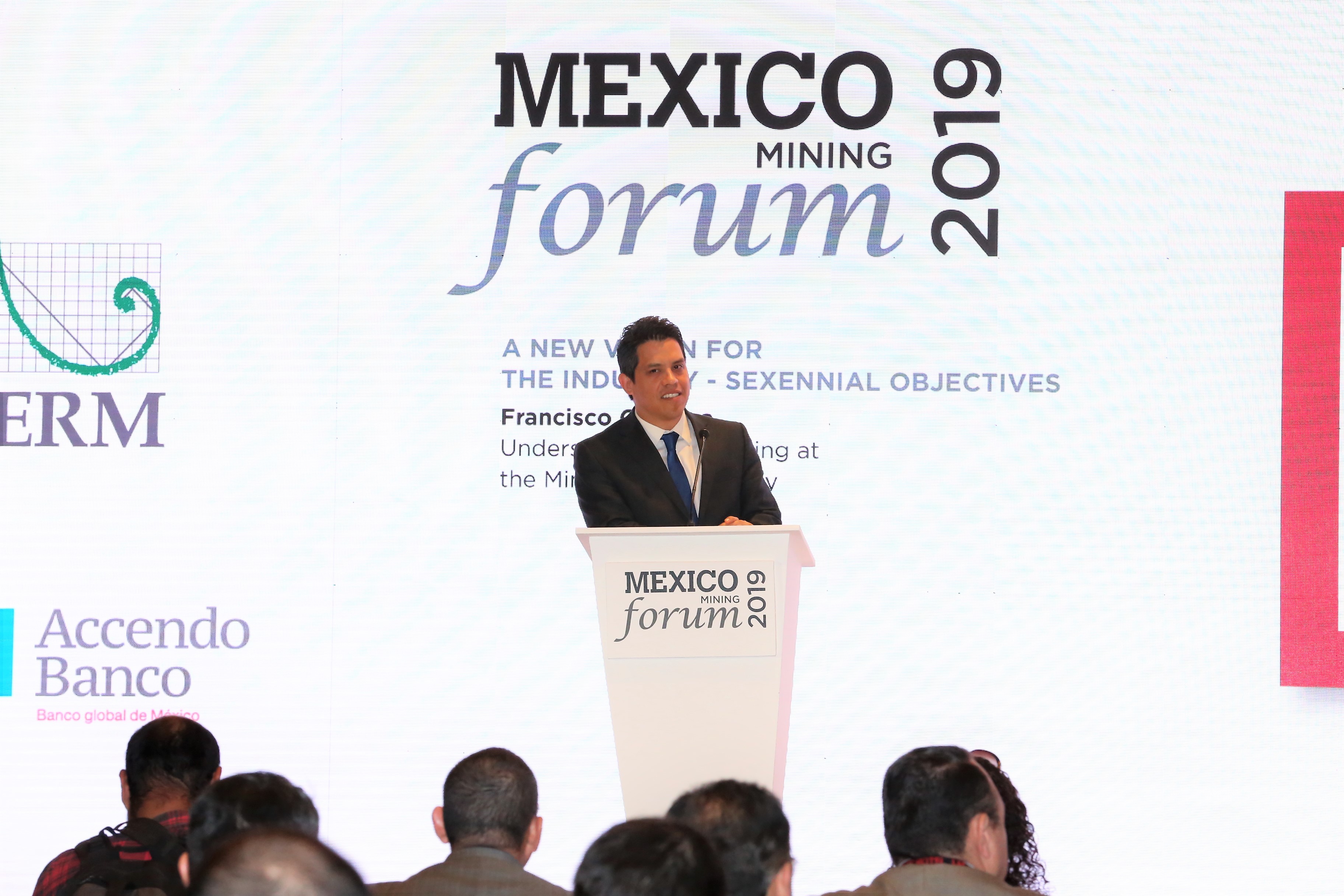 El Subsecretario de Minería durante el evento México mining Forum 2019