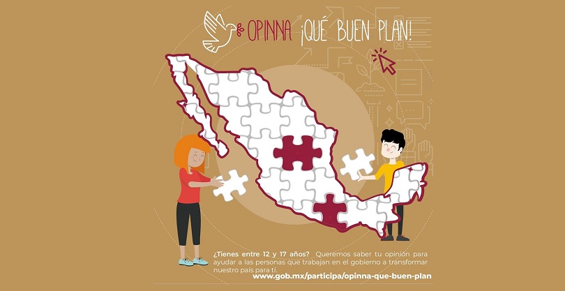 Chica y chico adolescentes terminan de armar el mapa de México tipo rompecabezas.