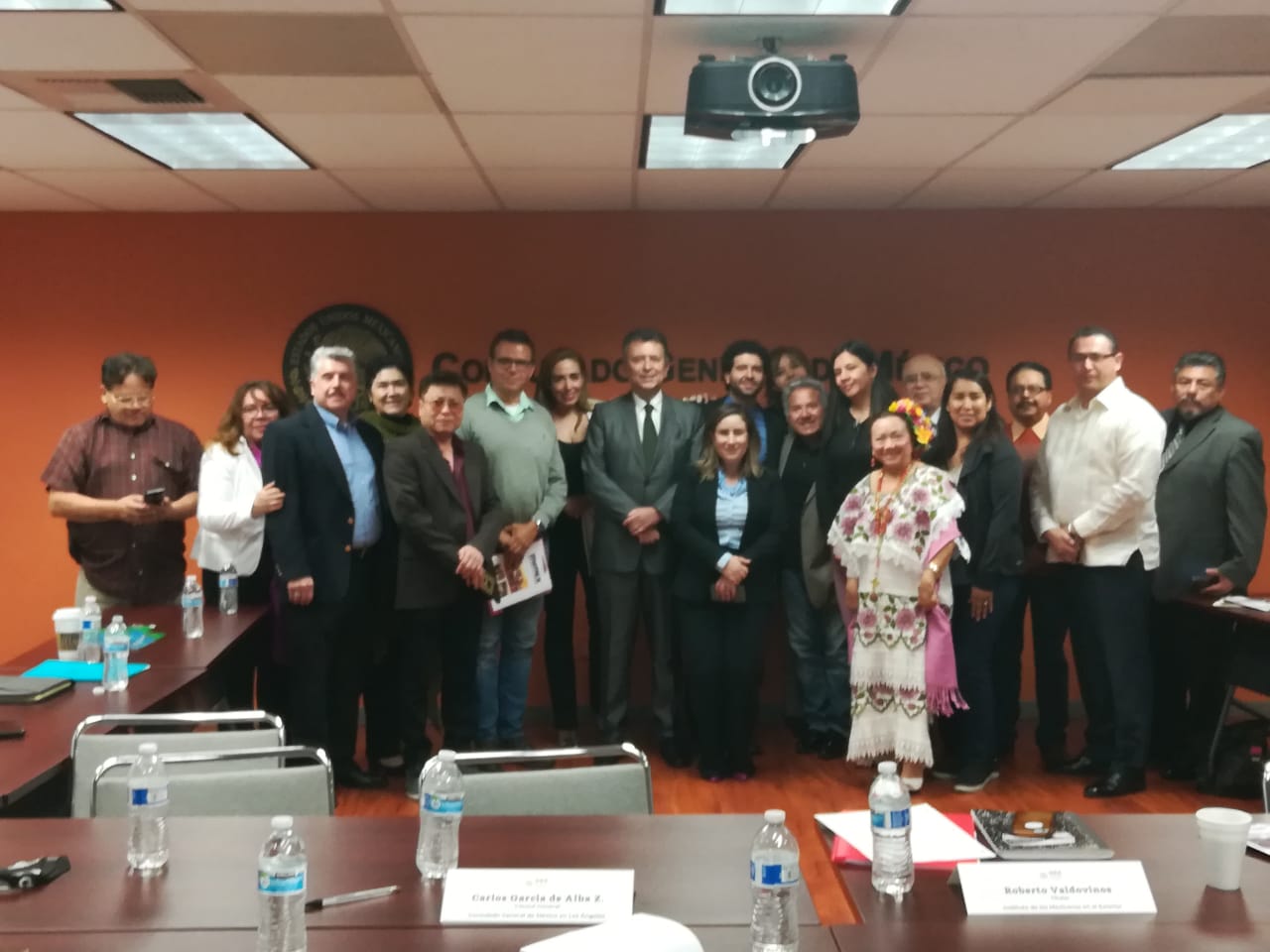 El IME se reúne con organizaciones culturales comunitarias en Los Ángeles