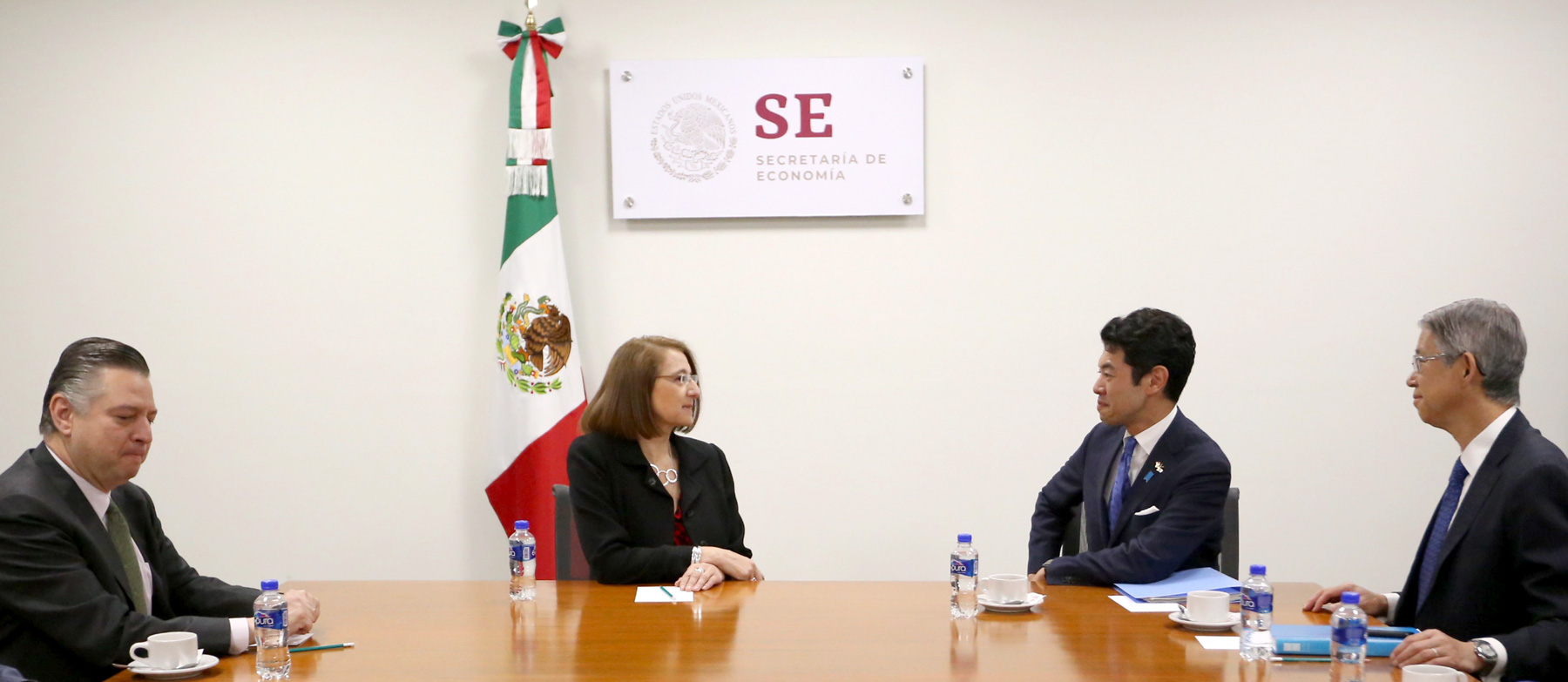 Se reúnen México y Japón para mejorar el ambiente de negocios