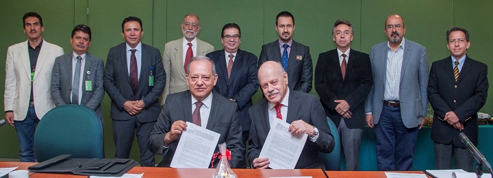 Firman convenio de colaboración representantes directivos del IMP y CENAM.