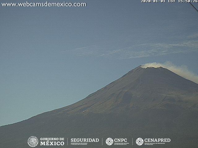 Por medio de los sistemas de monitoreo del volcán Popocatépetl se identificaron 143 exhalaciones, dos sismos vulcanotectónicos y cuatro minutos de tremor.