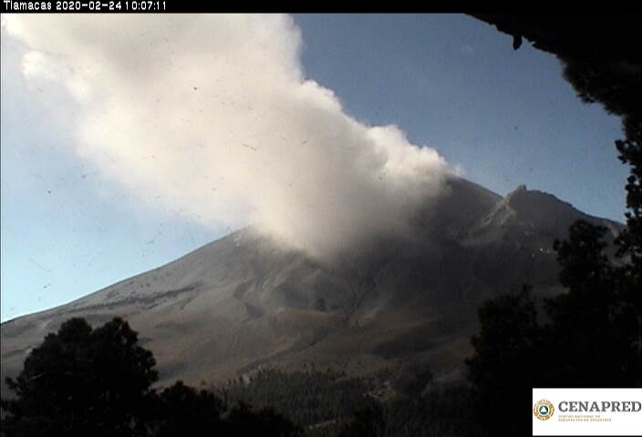Por medio de los sistemas de monitoreo del volcán Popocatépetl se identificaron 148 exhalaciones y 11 explosiones.
