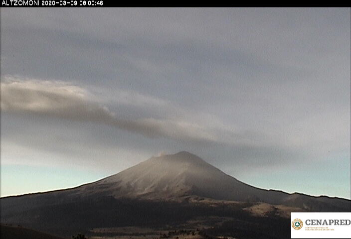 En las últimas 24 horas, mediante los sistemas de monitoreo del volcán Popocatépetl se identificaron 176 exhalaciones, dos explosiones menores y 797 minutos de tremor.