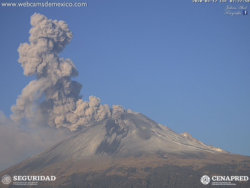 En las últimas 24 horas, mediante los sistemas de monitoreo del volcán Popocatépetl se identificaron 125 exhalaciones acompañadas de vapor de agua, gases volcánicos y ligeras cantidades de ceniza. 