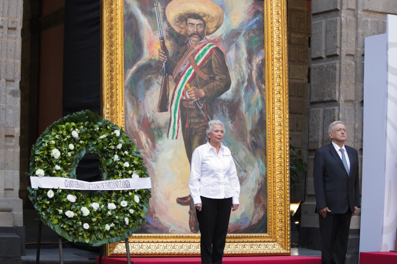 El presidente de México durante el CI Aniversario Luctuoso de Emiliano Zapata desde Patio Central de Palacio Nacional.