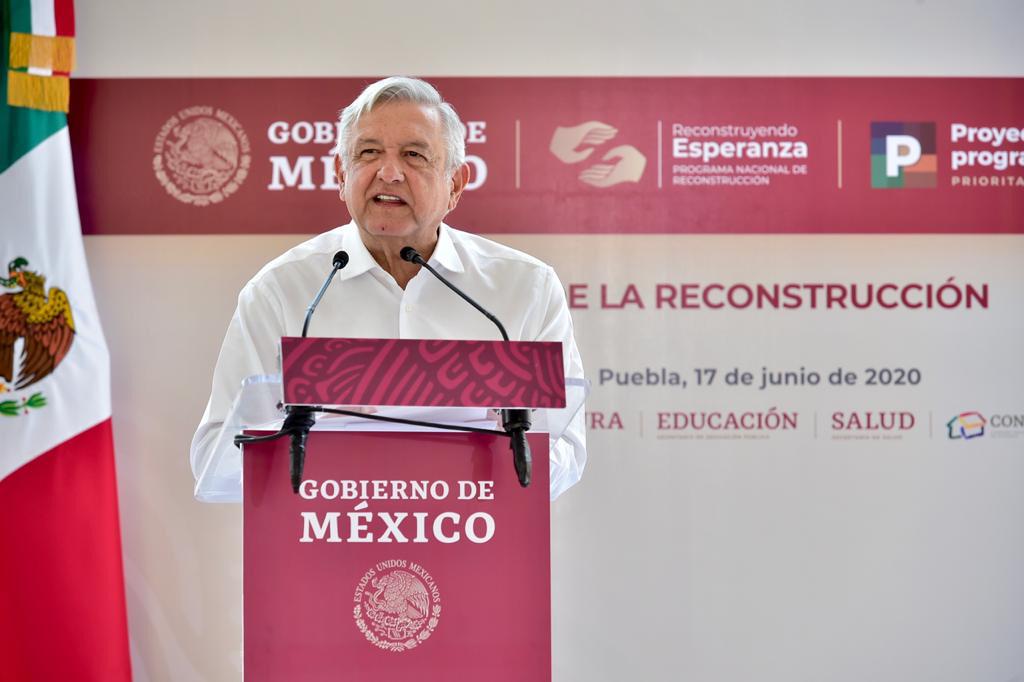 El presidente de México, Andrés Manuel López Obrador, durante el Informe de la Reconstrucción en Puebla.