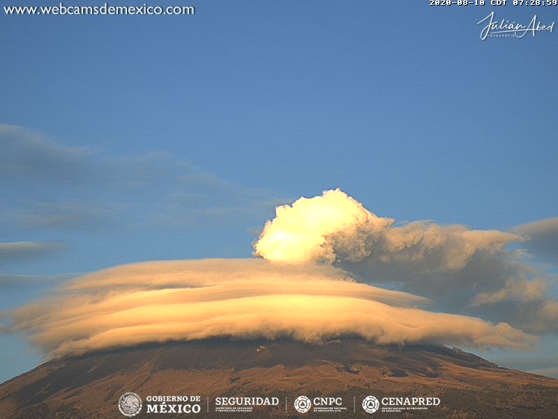 En las últimas 24 horas, mediante los sistemas de monitoreo del volcán Popocatépetl se identificaron 178 exhalaciones, algunas acompañadas de gases volcánicos y en ocasiones de ligeras cantidades de ceniza. Adicionalmente se registraron 15 min. de tremor.