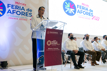 Inauguración de la 1ª Feria Regional de Afores 2022 en Mérida, Yucatán