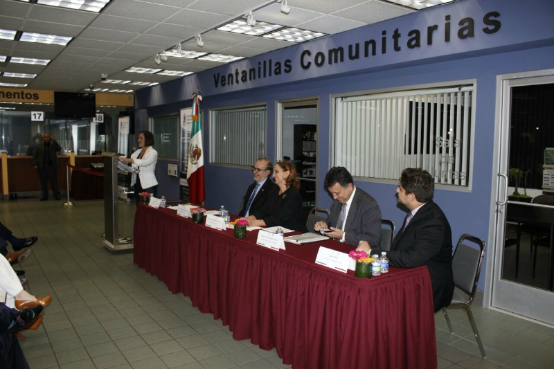 Inauguración de las Ventanillas en el Consulados de México en Los Ángeles