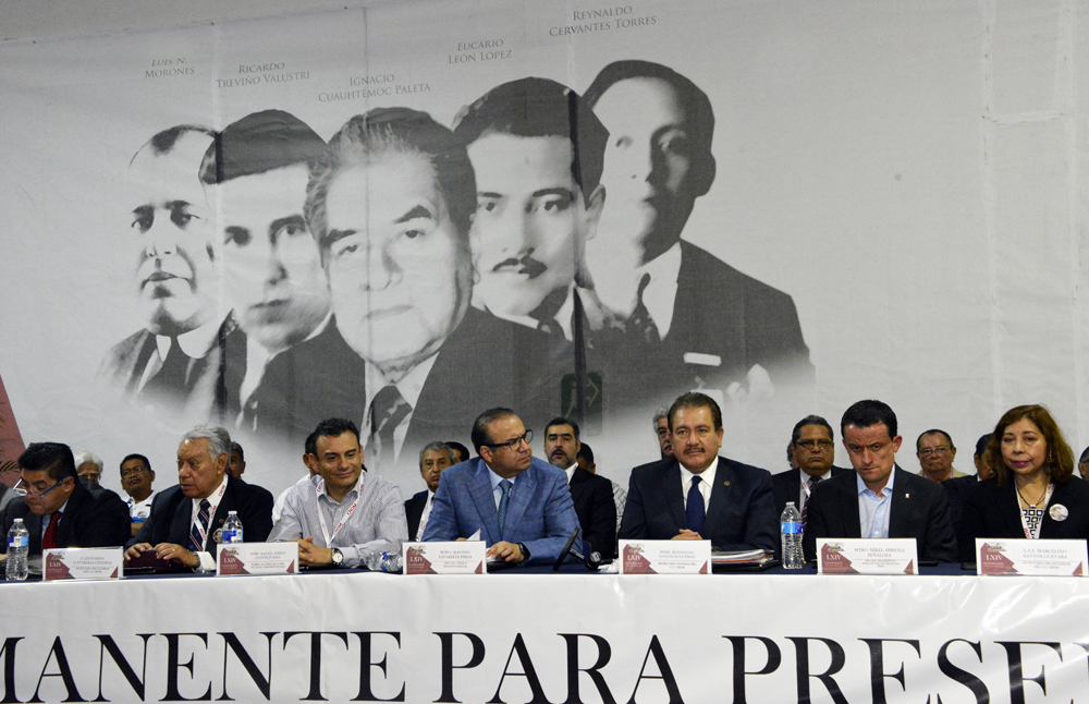 El Secretario del Trabajo y Previsión Social, Alfonso Navarrete Prida, encabezó la Inauguración de la LXIV Convención Nacional Ordinaria de la CROM.
