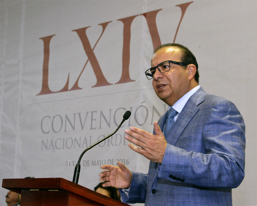 El Secretario del Trabajo y Previsión Social, Alfonso Navarrete Prida, encabezó la Inauguración de la LXIV Convención Nacional Ordinaria de la CROM.
