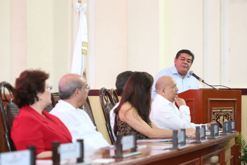 El Gobernador Ortega Bernés reconoció la labor de Prodecon, ya que en los tres niveles de gobierno se reconoce poco el valor que tiene el defender los derechos de los contribuyentes. Asimismo, se congratuló por la inauguración de la Delegación, la cual, será una oficina que apoyará a los pagadores de impuestos en Campeche.