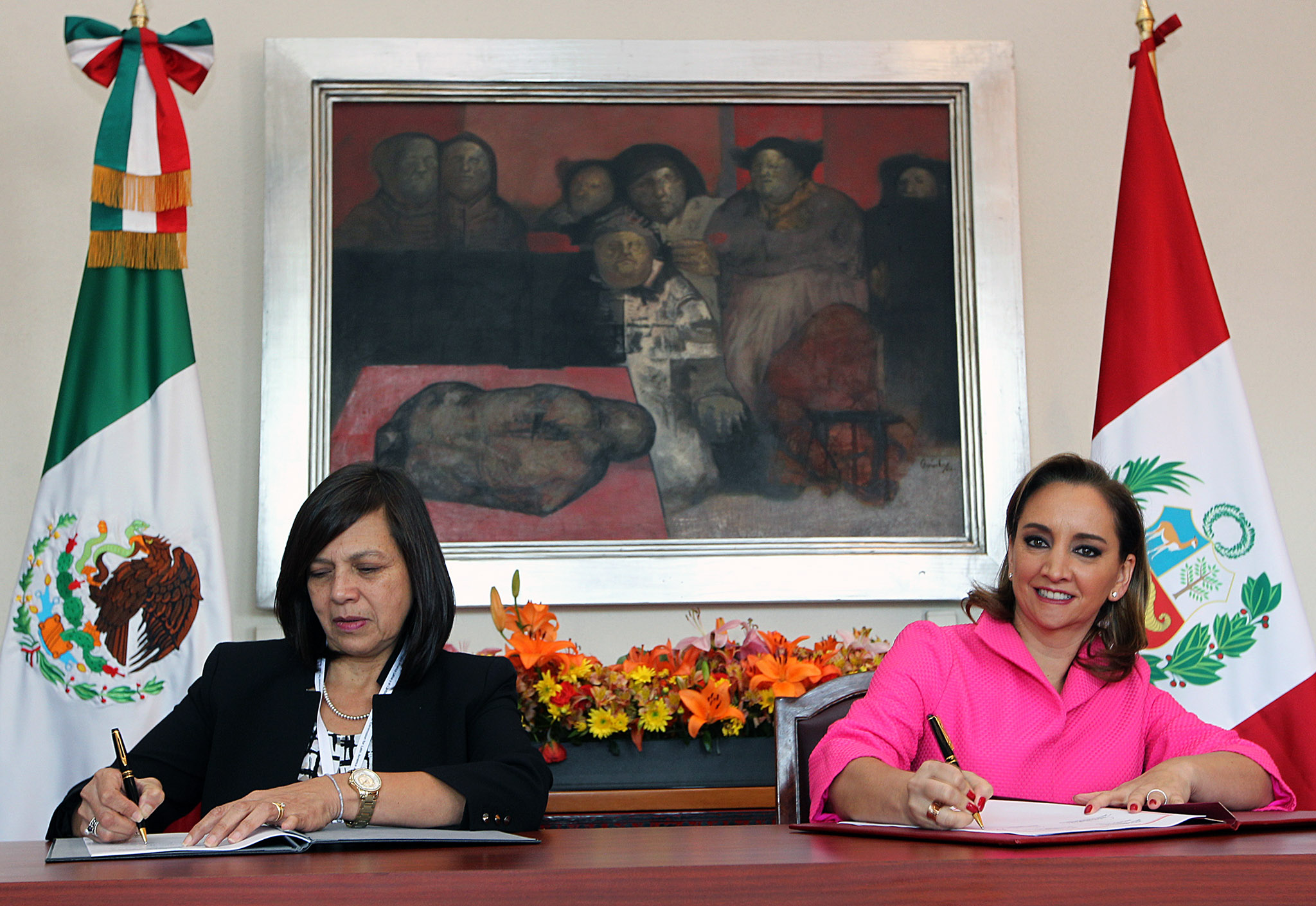 Ana María Sánchez, Canciller de Perú y Claudia Ruiz Massieu, Secretaria de Relaciones Exteriores.