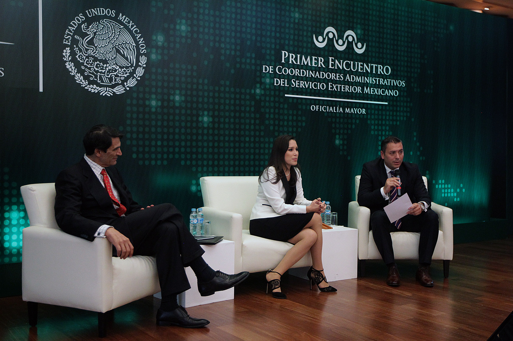 Conferencia  de Ximena Puente del INAI.