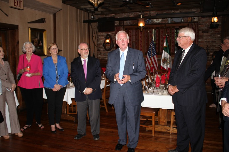 Cena con el Secretario de Comercio, John E. Skvarla, III y el Presidente del “ North Carolina Farm Bureau”.