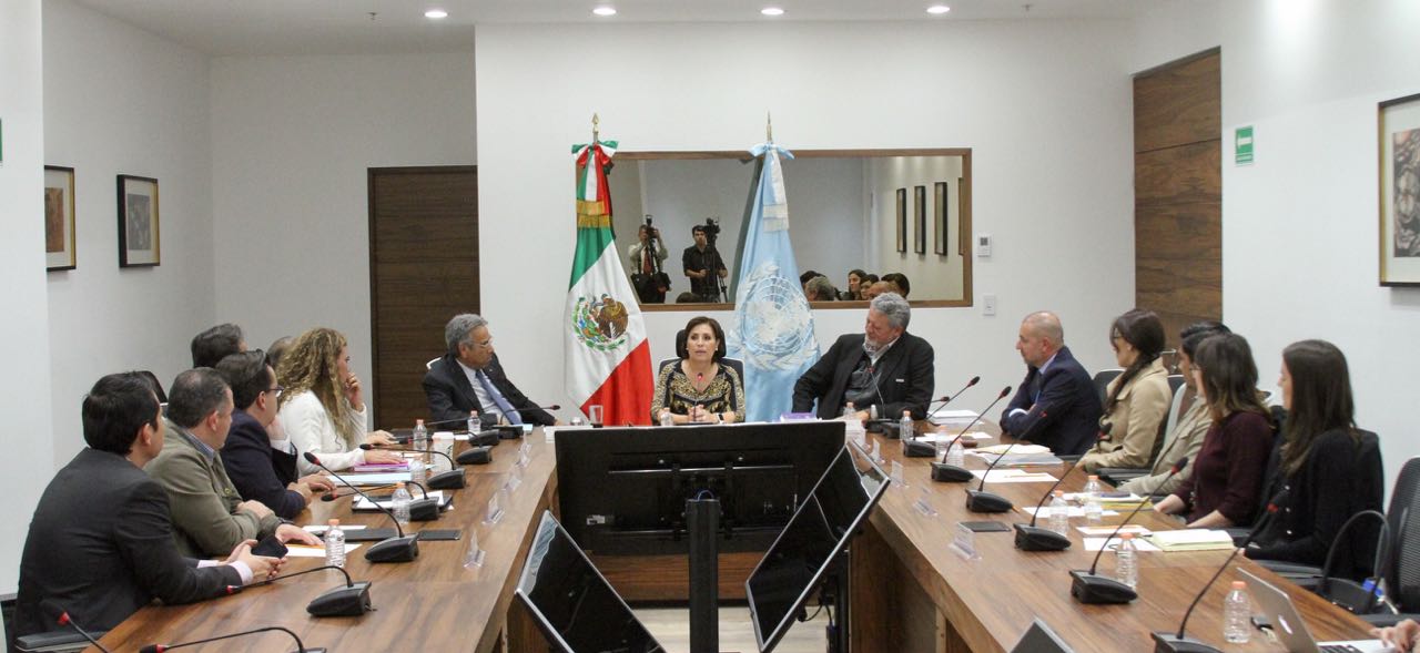 La secretaria Rosario Robles se reunió con el representante de ONU-Hábitat-México, Erik Vittrup Christensen, y con quien lo sucederá en esa coordinación a partir de octubre próximo, Pablo Vaggione