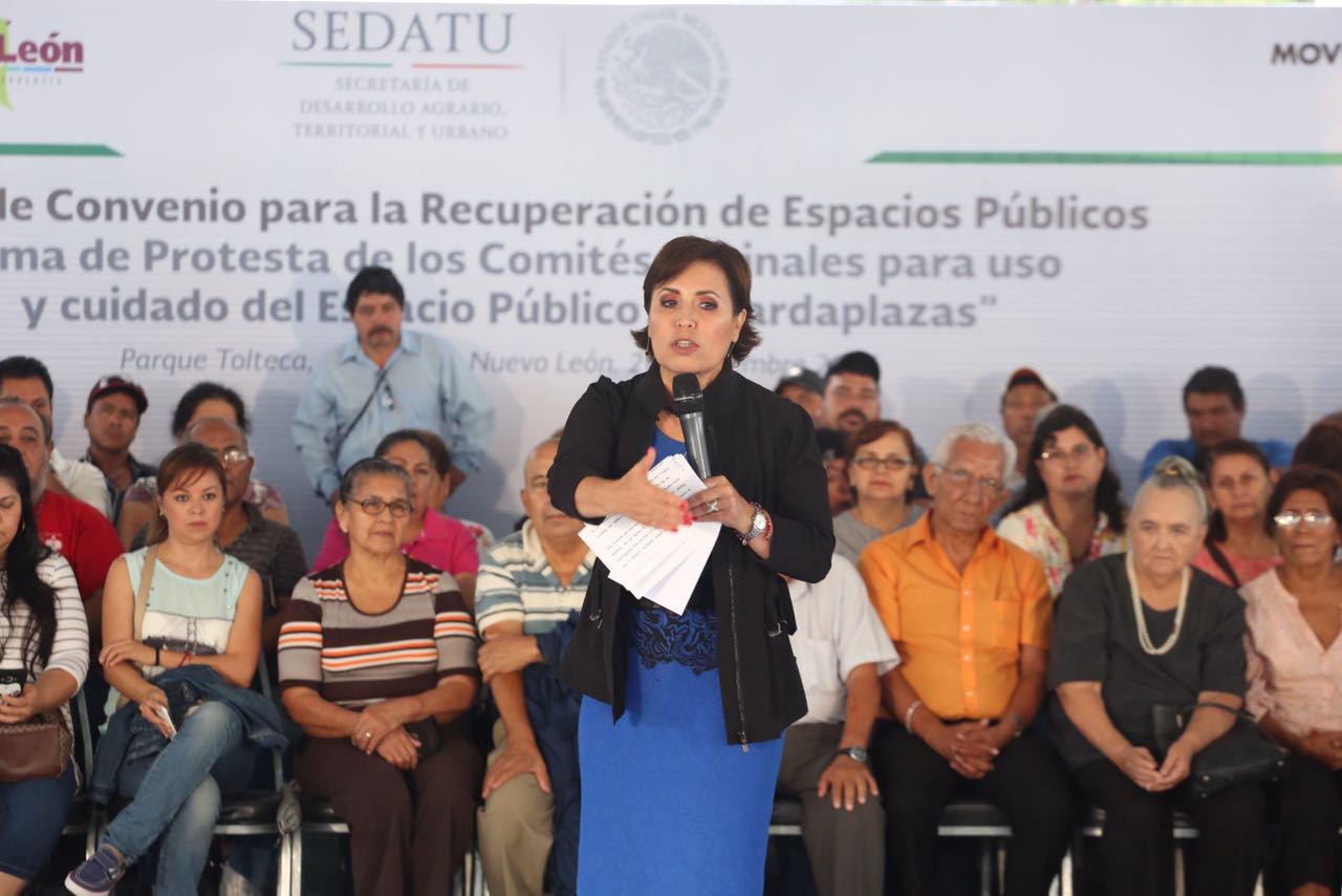 Rosario Robles Berlanga afirmó que desde la SEDATU “refrendamos uno de los principales compromisos de su campaña que fue rescatar 2 mil 500 espacios públicos a lo largo del sexenio”. 