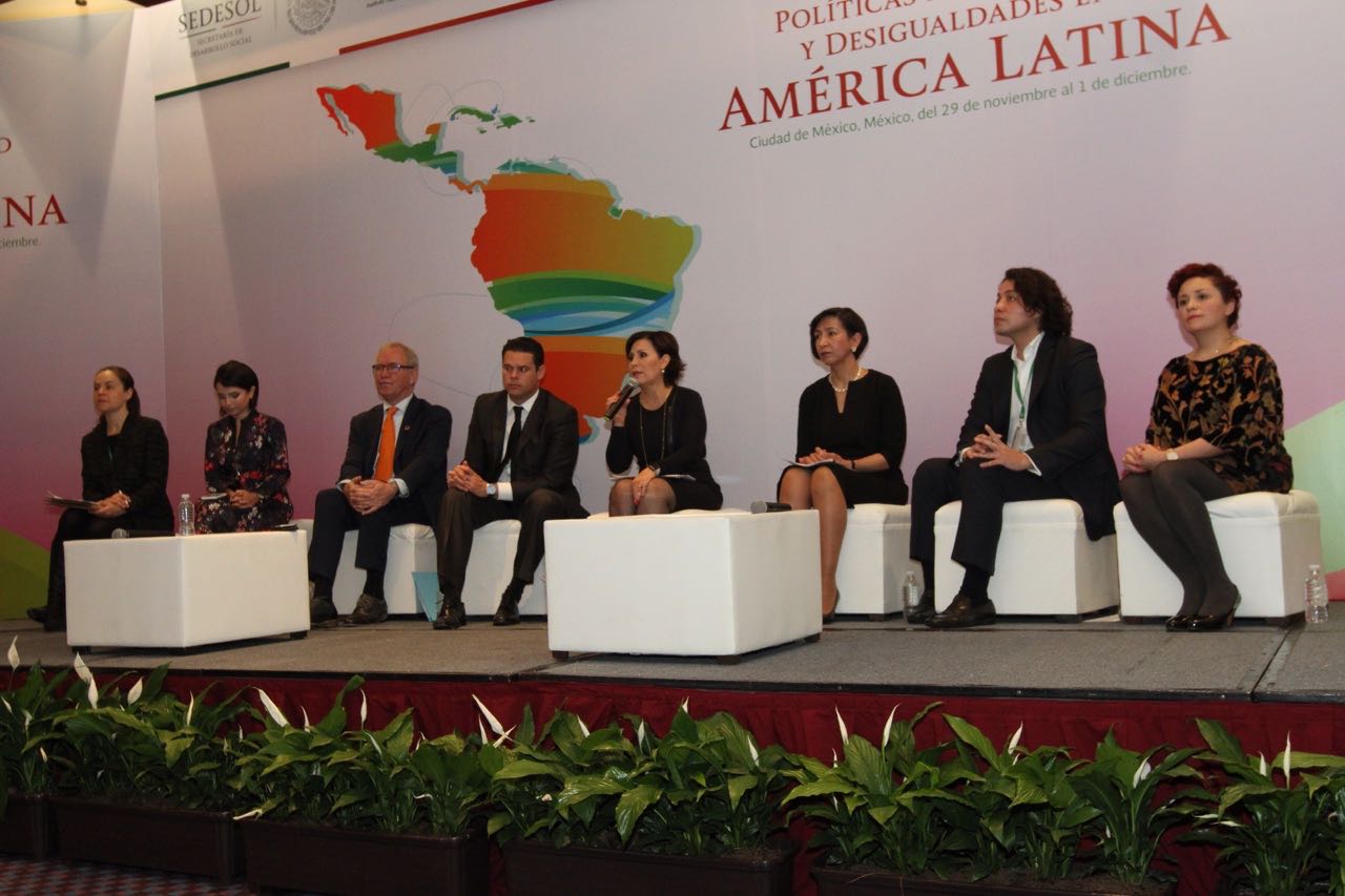 La secretaria Rosario Robles encabezó la inauguración del Encuentro Internacional "Políticas de Juventud y Desigualdades en América Latina".