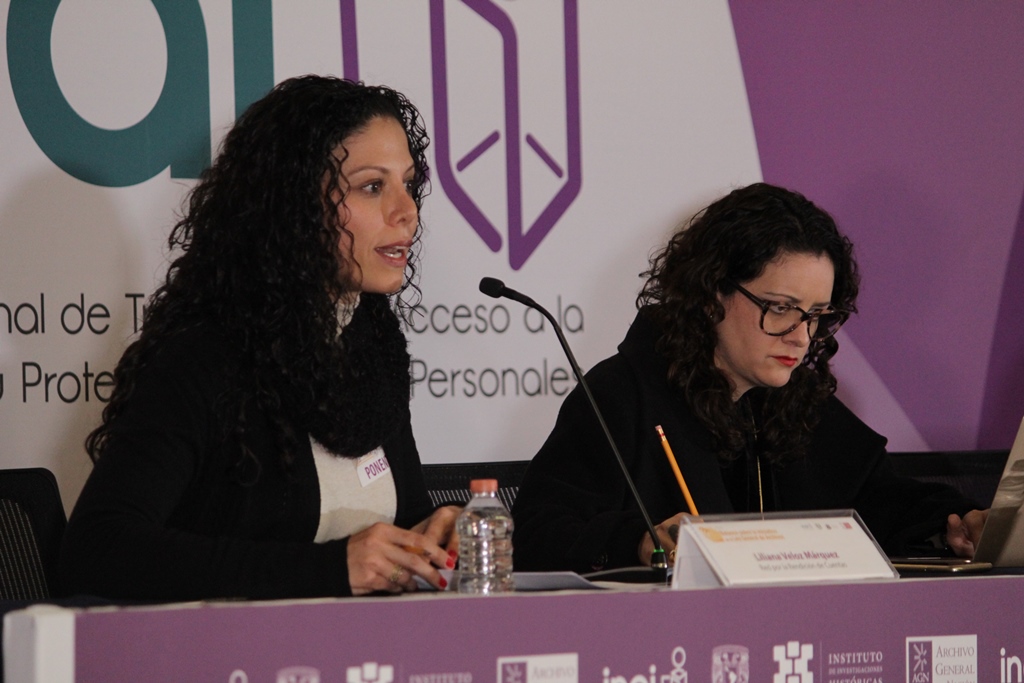  Liliana Veloz Márquez, directora ejecutiva de la Red por la
Rendición de Cuentas; e Issa Luna Pla, investigadora del Instituto de Investigaciones Jurídicas de la UNAM.