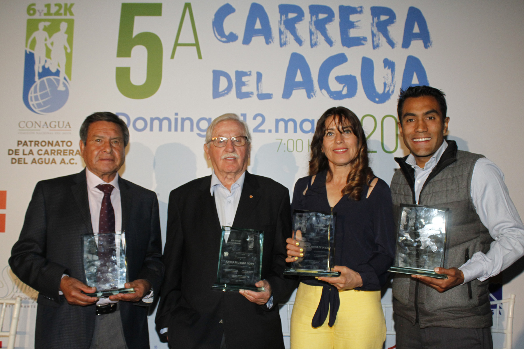 Mario 'El Sope' Pérez, el profesor Tadeusz Kempka, Nora Leticia Rocha y Juan Luis Barrios, fueron reconocidos debido a su trayectoria en el deporte mexicano.