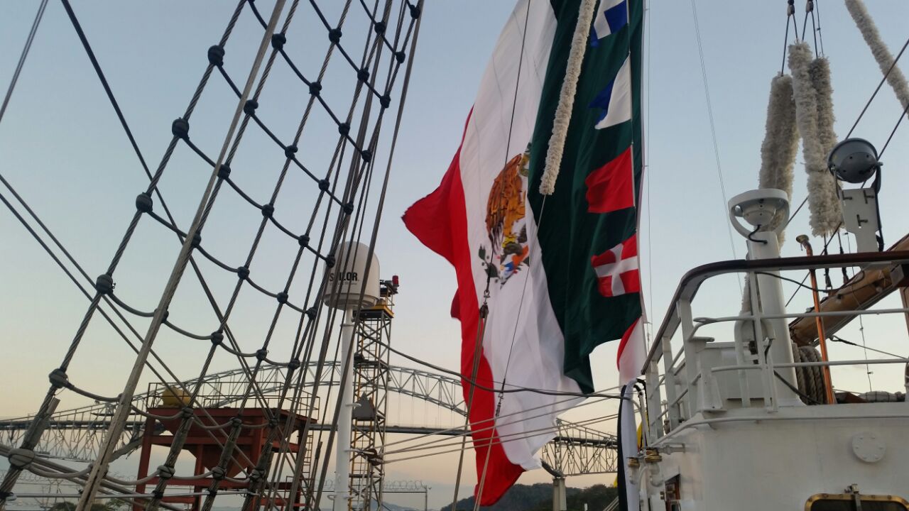 Arribo del #BECuauhtémoc a Panama, en Crucero #CentenarioDeLaConstitución