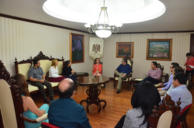 Reunión de trabajo con personal de la Universidad de Colima. 