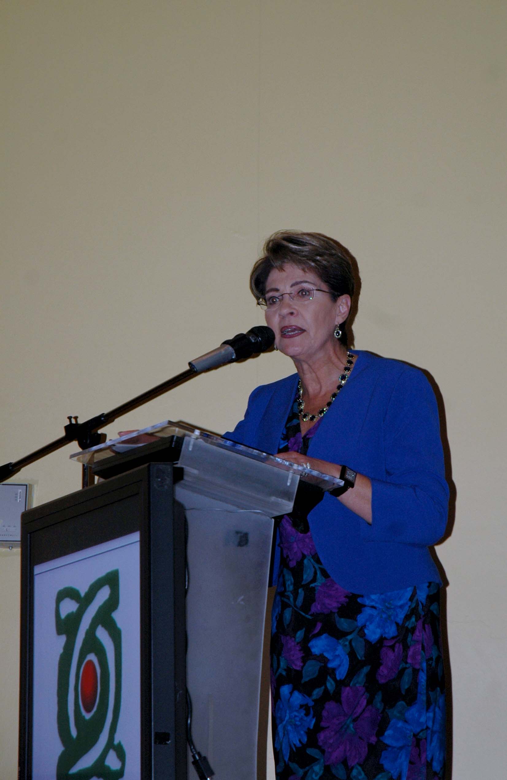 La Secretaria de Salud, Mercedes Juan, encabezó el 10 Aniversario del Instituto Nacional de Rehabilitación