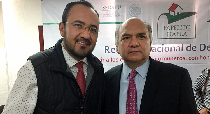 30. El Delegado de Guanajuato, Bonifacio Rodríguez Olivares, y el Director en Jefe del RAN, Froylán Hernandez Lara. 