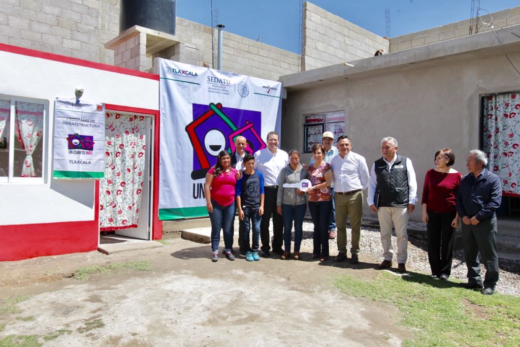 Rosario Robles entrega en Tlaxcala “Un Cuarto Más”