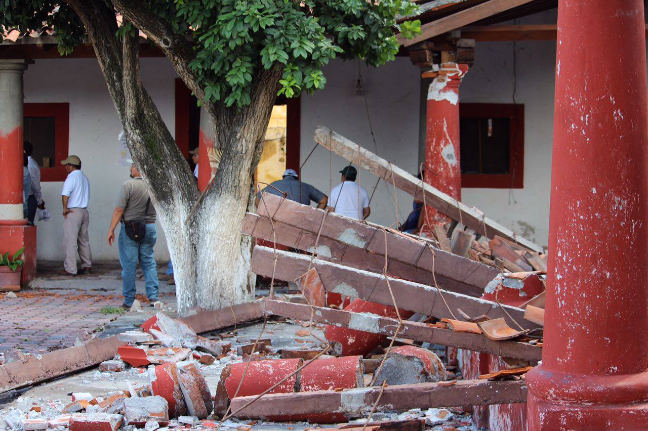 Con un grupo de 58 combatientes de incendios forestales de cinco estados apoyamos a los damnificados por el sismo del 19 de septiembre en los municipios Jojutla, Tepalcingo y Ocuituco, en el estado de Morelos.