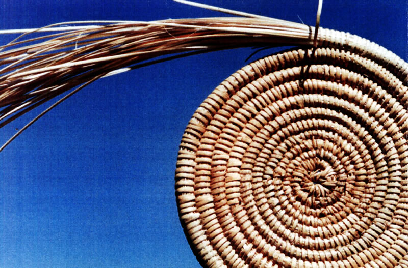 Artesanía con fibras naturales del pueblo kumiai de San José de la Zorra, B.C.
