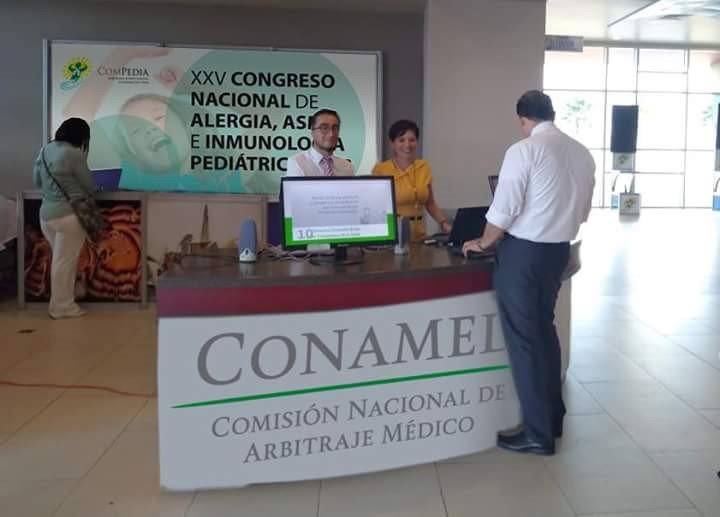 Stand de la CONAMED durante el  vigésimo quinto Congreso Nacional de Alergia, Asma e Inmunología Pediátrica