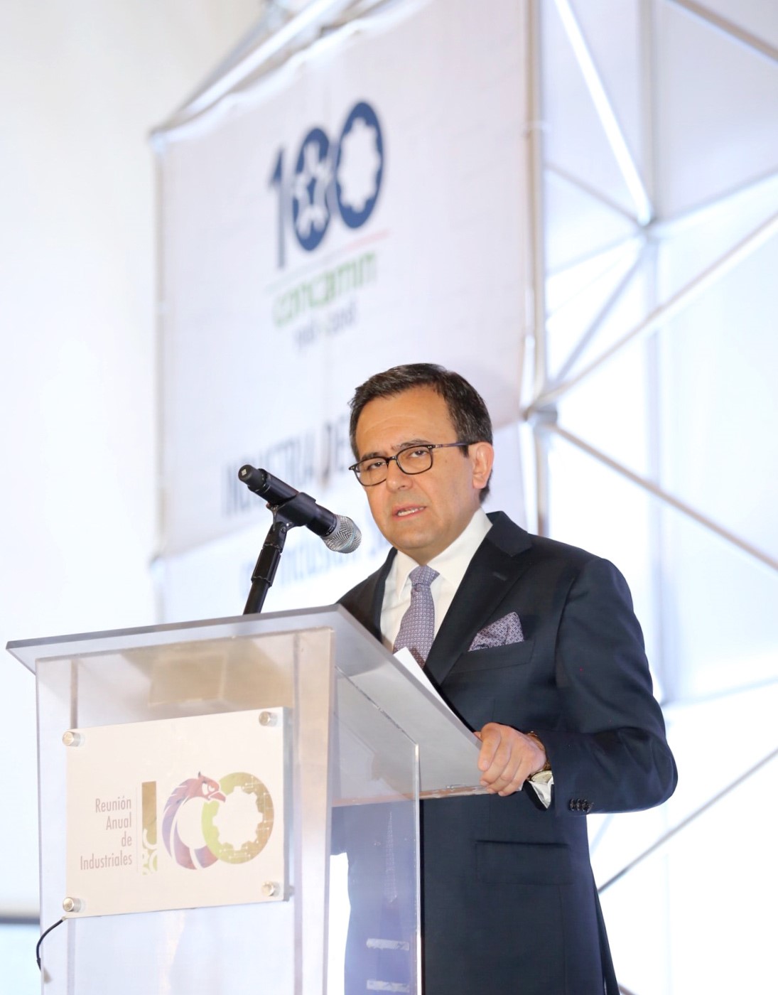 Imagen que muestra la participación del Secretario de Economía en la Reunión Anual de Industriales 2018 y 100 años de la CONCAMIN