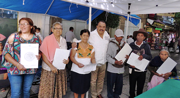 2 Como parte de sus acciones para brindar certeza jurídica en la tenencia de la tierra el Registro Agrario Nacional (RAN), realizamos trabajos de certificación en Guerrero.