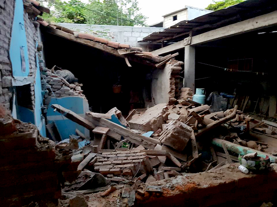 Casa derrumbada por un temblor