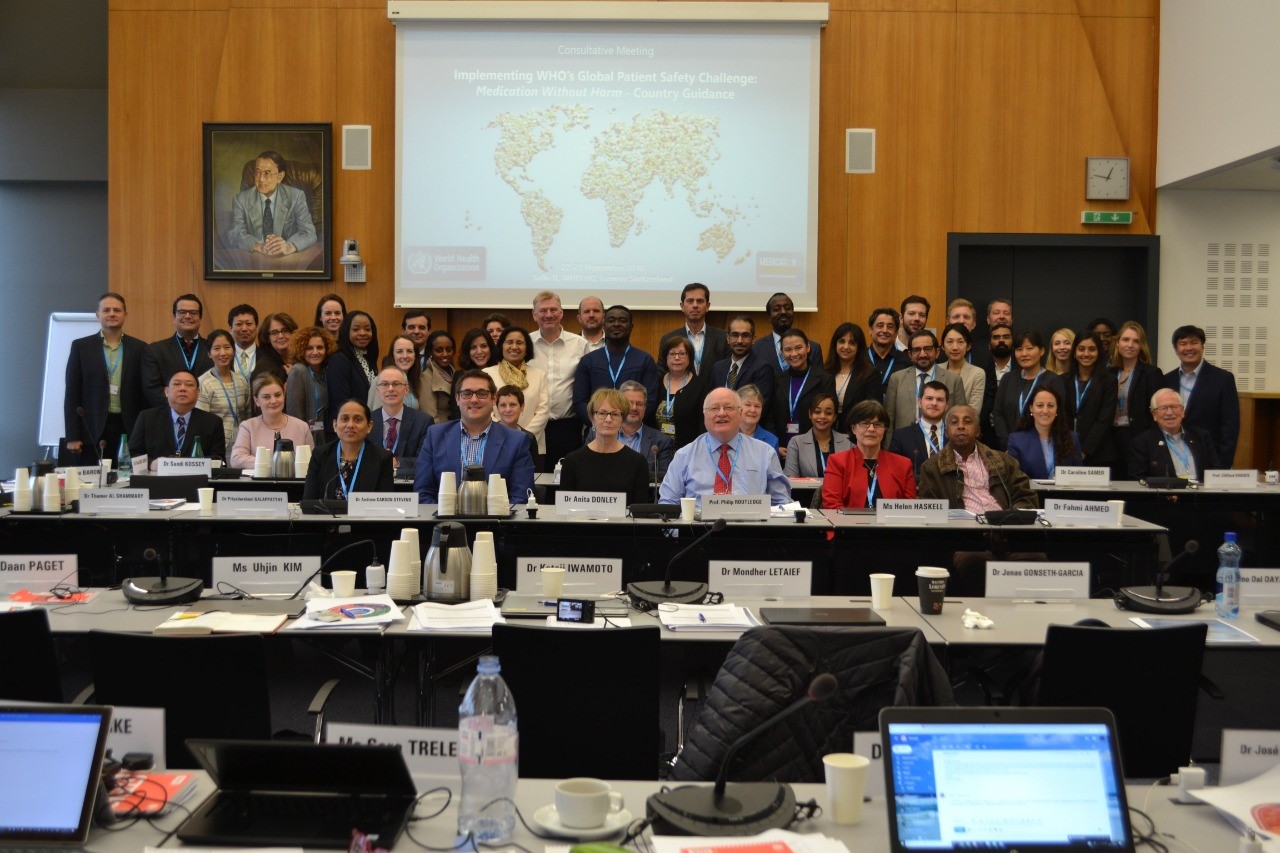 Participantes de diversos países en la reunión Tercer Reto Mundial de la Seguridad del Paciente