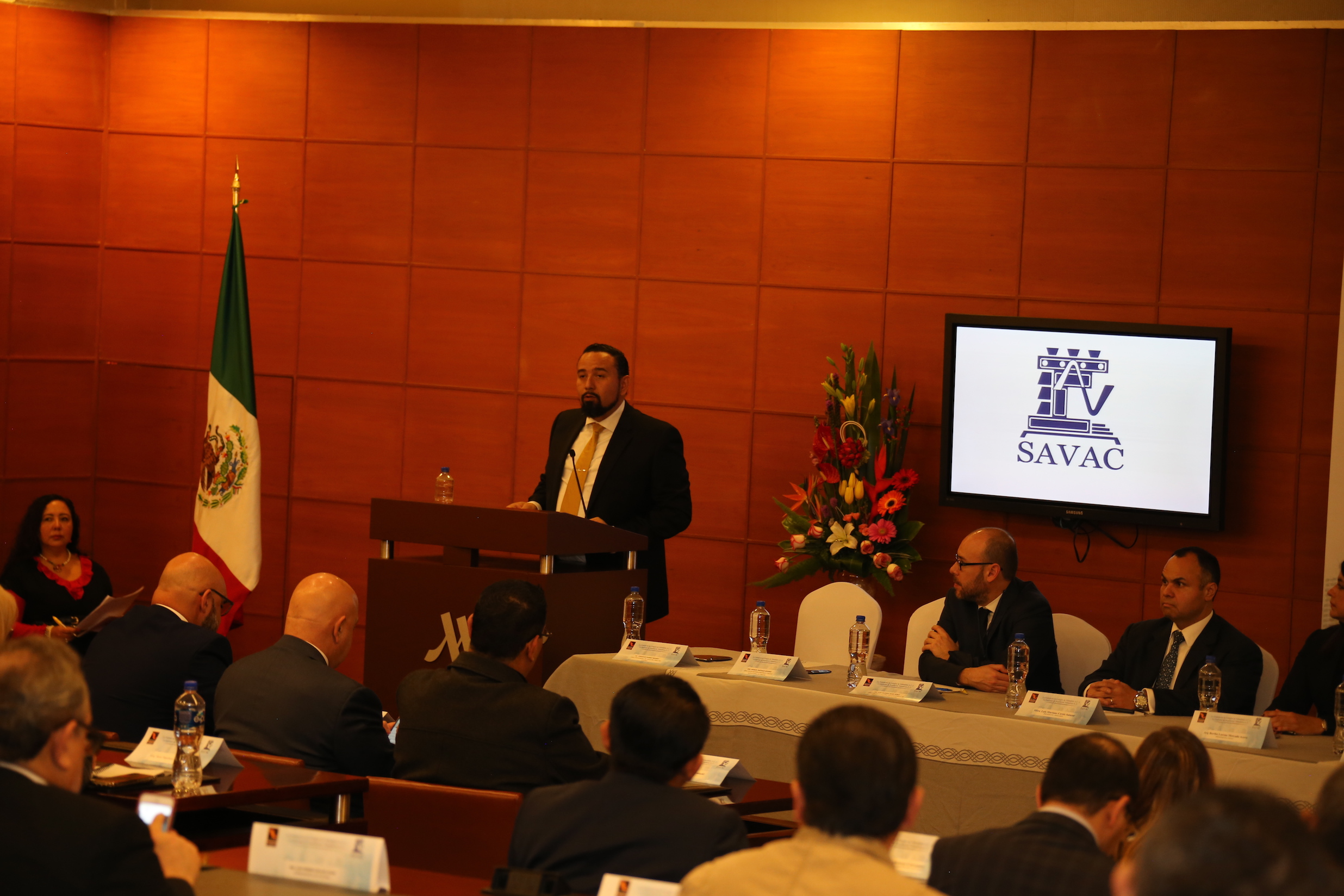 Nuestro Vocal Ejecutivo Agustín Rodríguez López, disertó una ponencia en la que explicó los nuevos avances del Fovissste