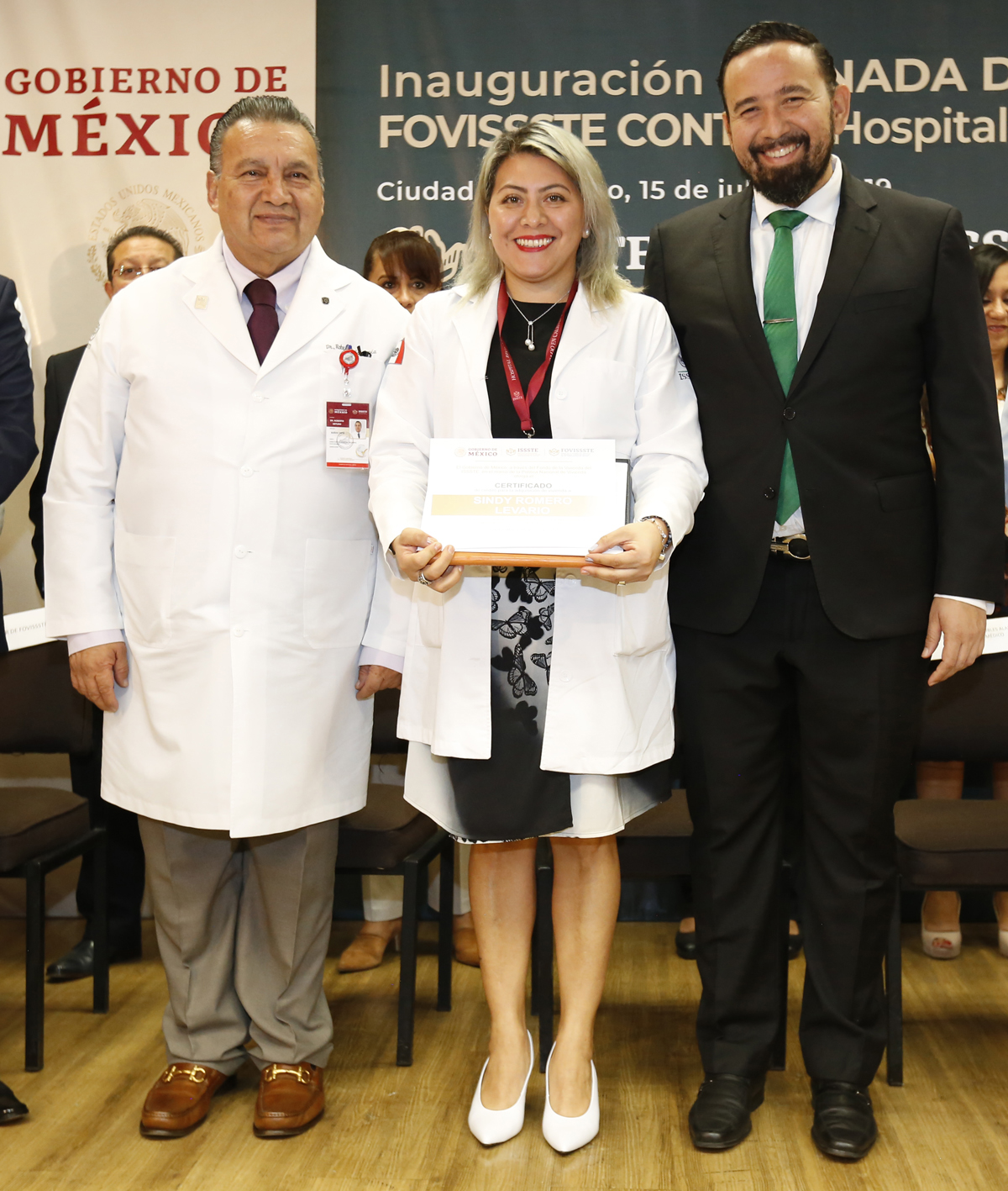 Se entregaron 11 créditos de los 50 que se otorgarán en el hospital Adolfo López Mateos