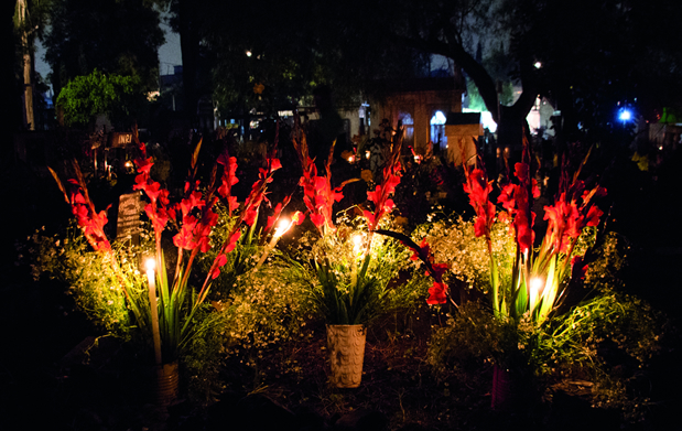 La fiesta de los muertos en Xochimilco