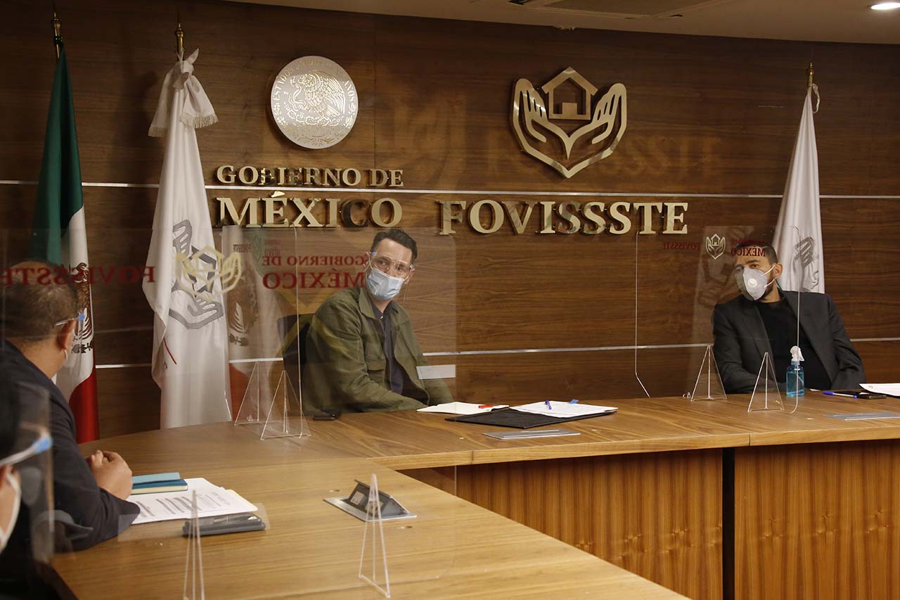 Documento firmado por el Vocal Ejecutivo, Arq. Agustín Rodríguez López y Julien de Smedt, director y fundador del despacho de arquitectos