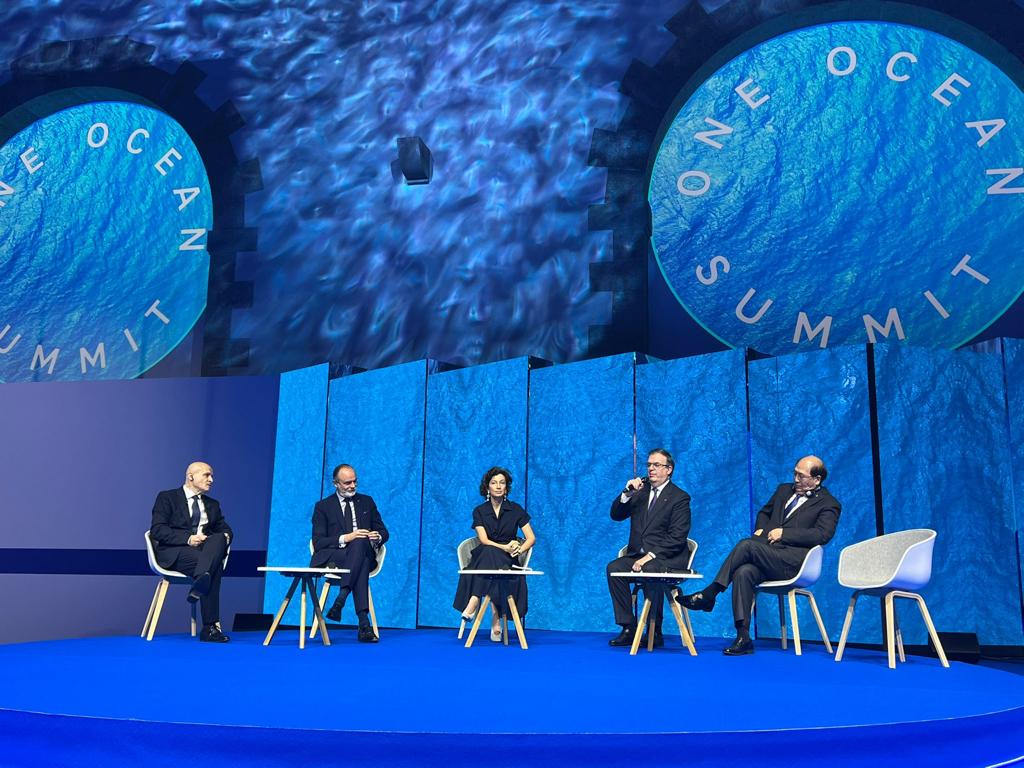 El canciller Ebrard llama a líderes mundiales a proteger los océanos