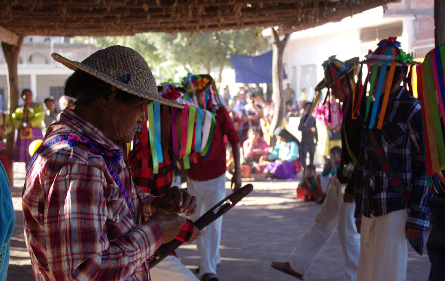Coras de Nayarit. Danzas tradicionales de Jesús María en el relevo de autoridades indígenas. 