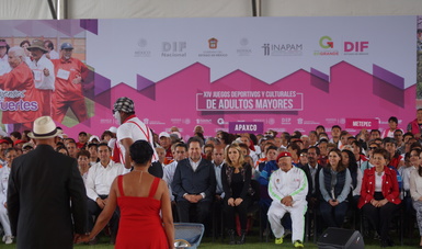 Inauguración de la XIV edición de los Encuentros Deportivos y Culturales para las Personas Adultas Mayores, en el Estado de México. 