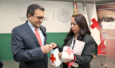 Inició en la Secretaría de Economía la Colecta Anual de la Cruz Roja 2017