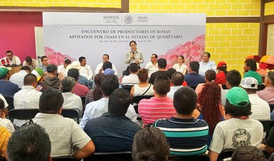 Encuentro con productores de rosas en Querétaro