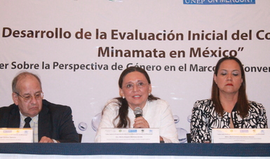 Dra. Amparo Martínez - INECC, Dr. Víctor Hugo Páramo - INECC, Mtra. Dolores Barrientos - UNEP